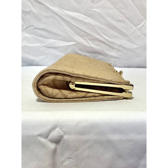 1980’s AFRICAN BUFFALO Skin Leather Tan CLUTCH w/ Gold Tone Hardware *Small Dent - Picture 6 of 7